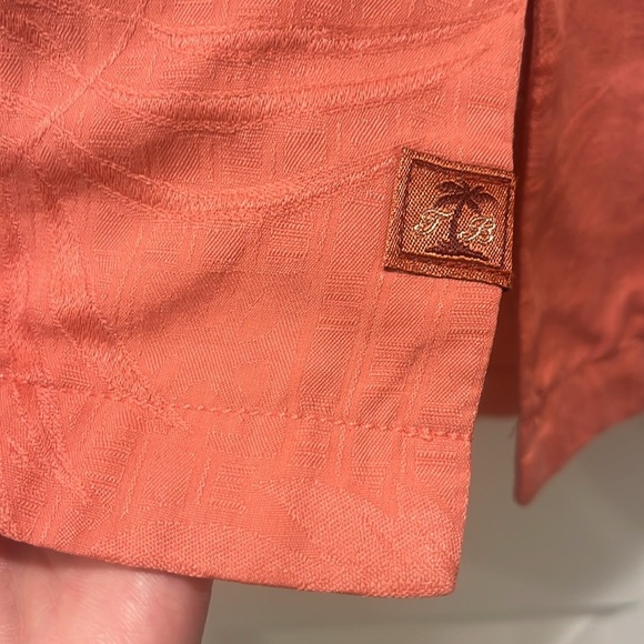 TOMMY BAHAMA Bedarra Gardens SS 100% Silk Shirt Santa Ana Men’s Size Medium - Picture 6 of 11
